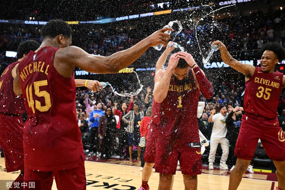 顽强风格的 顽强风格的